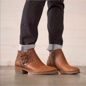 Frye Ray Belted Bootie